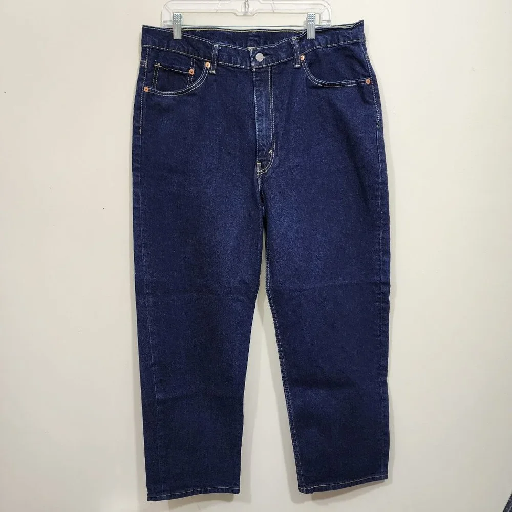 Levi's 550 dark wash relaxed fit jeans men's size‎ 40 X 30